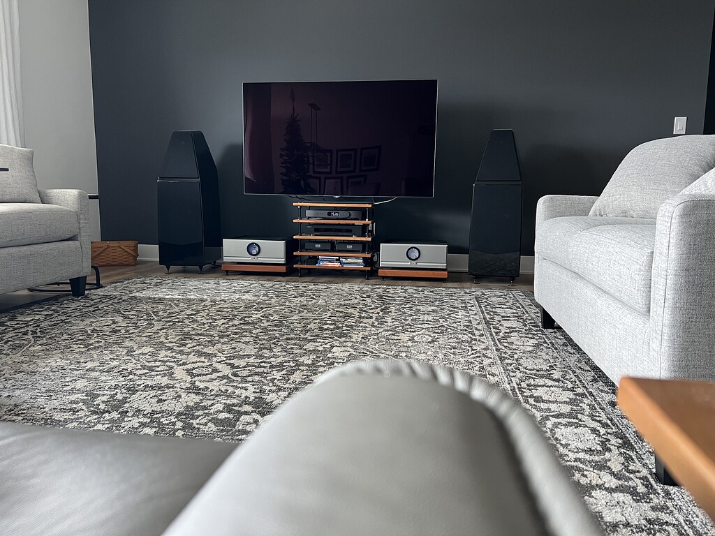 Dan Mairet’s Living Room - Share your System - MSB Technology Forums