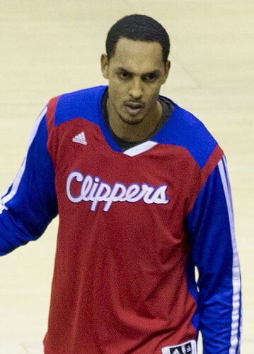 Ryan Hollins in action during an NBA game.