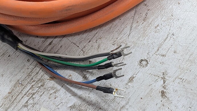 PXL_20251020_171022312