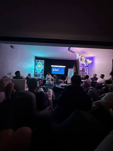 photo_2025-11-20_22-01-56