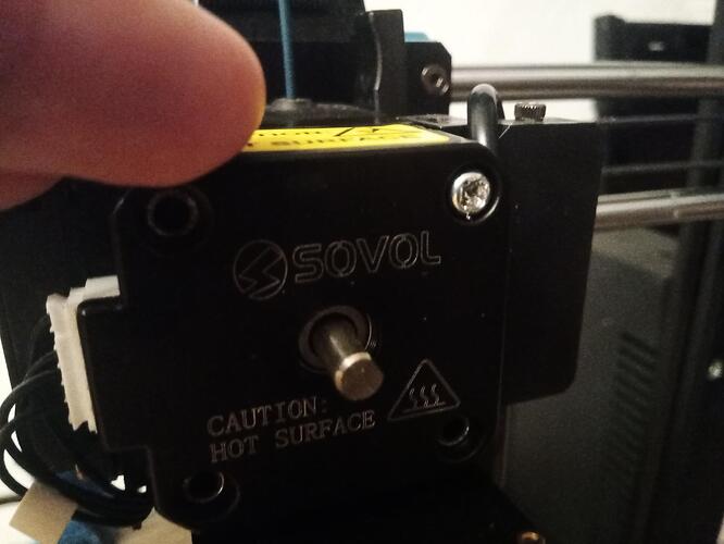 signal-2025-11-18-225149_002