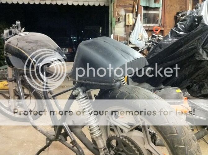 http://i44.photobucket.com/albums/f44/Motocrossx23/846651e0.jpg
