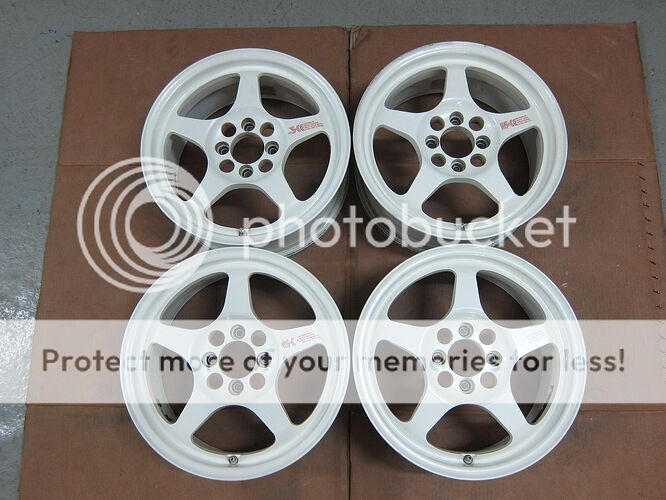 http://i89.photobucket.com/albums/k217/Rexchris66/JDM%20Wheelssssssss%202/KeiOffice%20KS-CE%20-%2012%20Aug%202012/IMG_3227.jpg