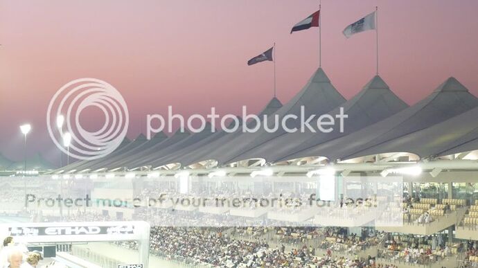 http://i579.photobucket.com/albums/ss234/Eshyn/Abu%20Dhabi/P1000919.jpg