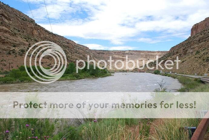 http://i767.photobucket.com/albums/xx317/ultradriver1000/Grand%20Junction/DSC_0227.jpg