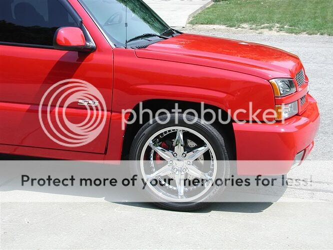 http://i43.photobucket.com/albums/e369/jholty/SilveradoSS/5-5-06/P1010065Medium.jpg