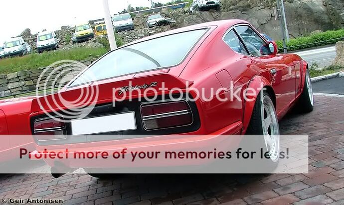 http://i4.photobucket.com/albums/y119/vipergbff/Treff%20og%20Streetmeet/Nissan%20treff/Nissan11.jpg