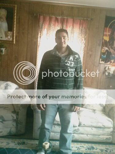 http://i77.photobucket.com/albums/j44/bigmanfromegypt/thanksgivingpicofme.jpg