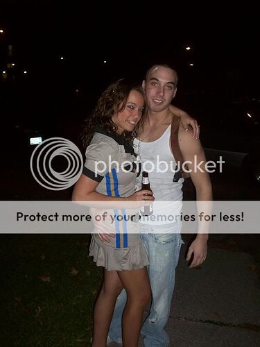 http://i15.photobucket.com/albums/a387/diddyof2h2h/l_3cba4db5b2974751abe99d3411e46935.jpg