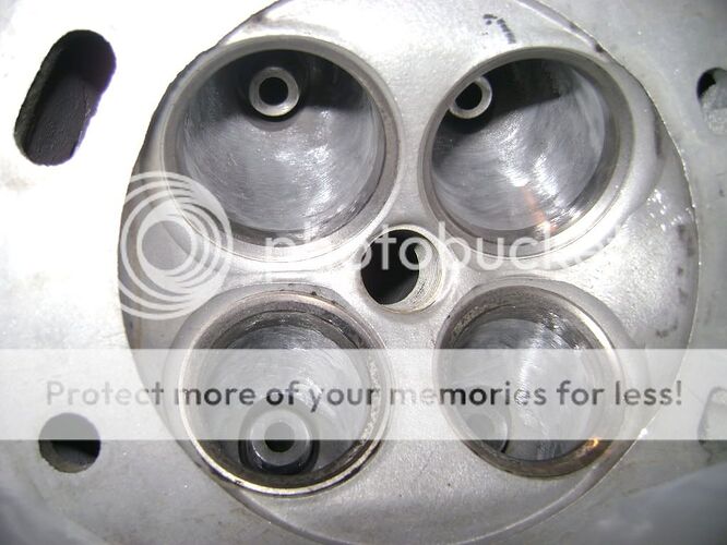 http://i402.photobucket.com/albums/pp104/95d16turbo/DSC00608.jpg