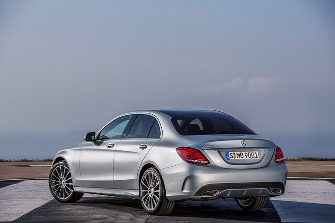 http://images.thecarconnection.com/lrg/2015-mercedes-benz-c-class_100449450_l.jpg