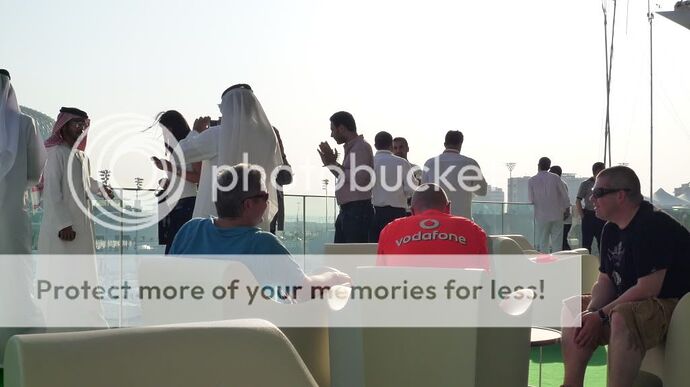 http://i579.photobucket.com/albums/ss234/Eshyn/Abu%20Dhabi/P1000905.jpg