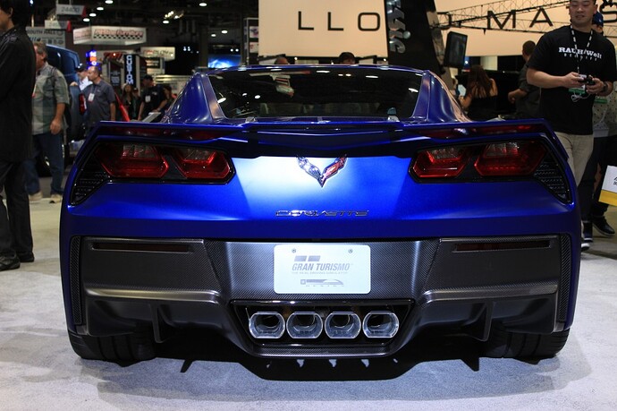 http://images.thecarconnection.com/lrg/chevrolet-corvette-stingray-gran-turismo-concept-2013-sema-show_100445129_l.jpg