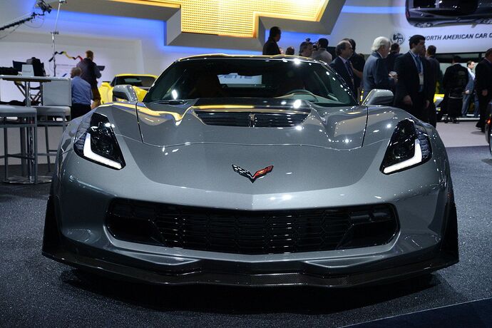 http://pictures.topspeed.com/IMG/crop/201401/2015-chevrolet-corvette-z-50_1600x0w.jpg