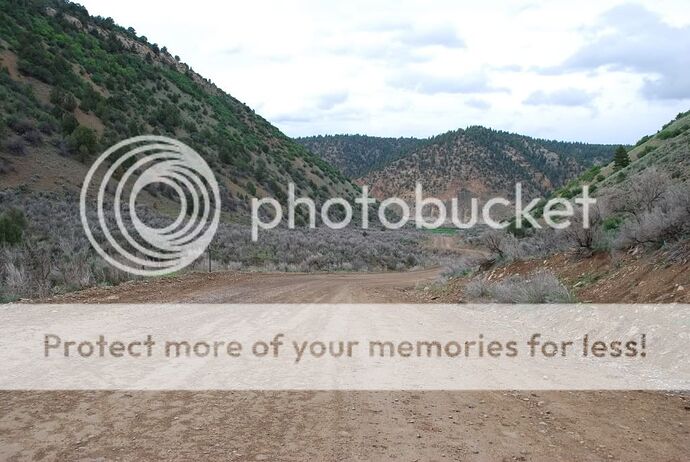 http://i767.photobucket.com/albums/xx317/ultradriver1000/Grand%20Junction/DSC_0210.jpg