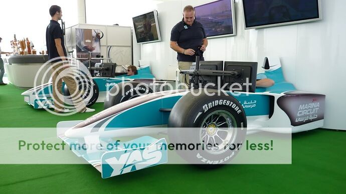 http://i579.photobucket.com/albums/ss234/Eshyn/Abu%20Dhabi/P1000657.jpg