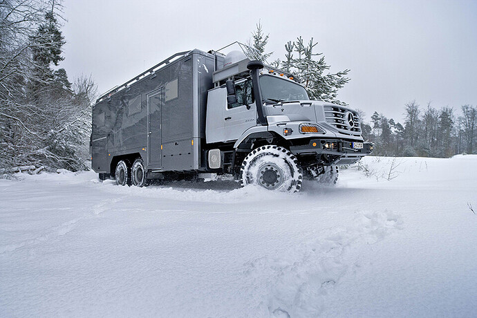 http://theawesomer.com/photos/2014/03/mercedes_benz_zetros_2733_2.jpg