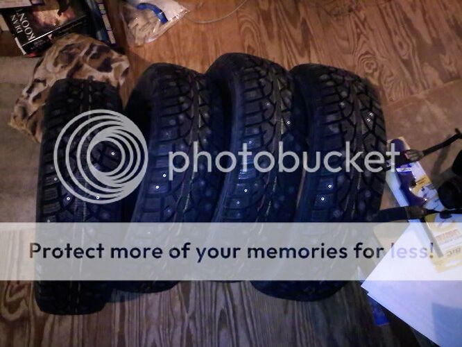 http://i16.photobucket.com/albums/b28/skierdood/1112081728.jpg