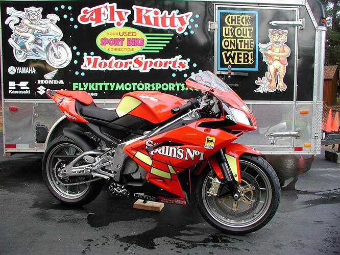 http://www.flykittymotorsports.com/dummy/09april.jpg