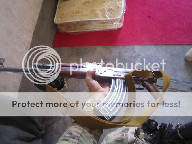 http://img.photobucket.com/albums/v638/Mafdark/AFG/IMG_2731.jpg
