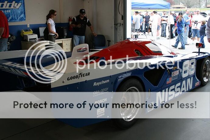http://i24.photobucket.com/albums/c44/malman2100/2008%20Nationals/IMG_1521.jpg