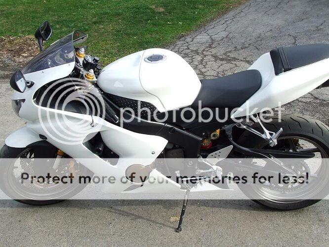 http://i199.photobucket.com/albums/aa207/livin4hockey/Bikes/bike021.jpg