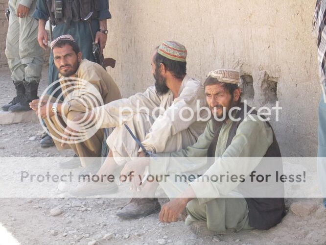 http://img.photobucket.com/albums/v638/Mafdark/AFG/IMG_2727.jpg