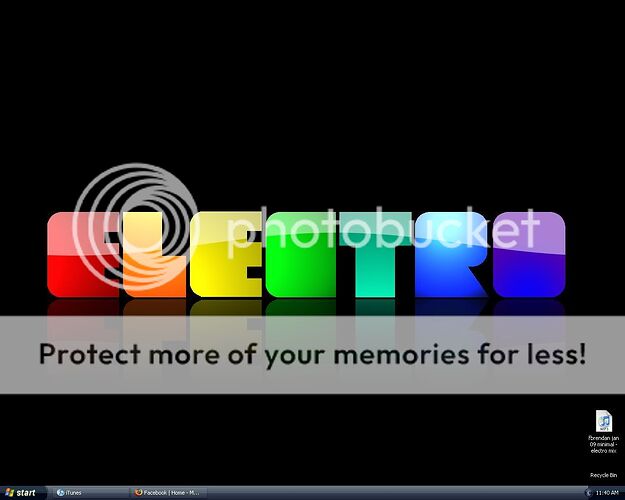 http://img.photobucket.com/albums/v472/brendansi/desktop.jpg