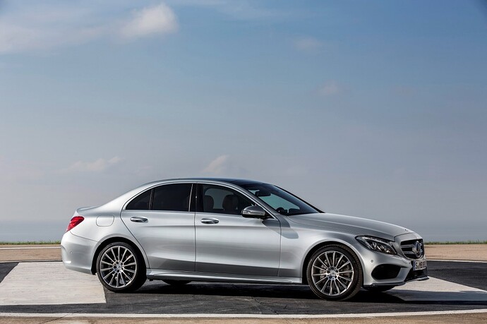 http://images.thecarconnection.com/lrg/2015-mercedes-benz-c-class_100449445_l.jpg