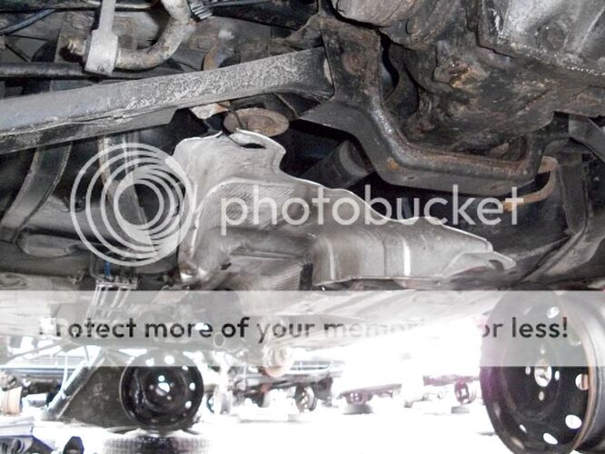http://i282.photobucket.com/albums/kk241/jimmyfloyd182/For%20Sale/junkyardCars/GarysUPullIt_General/2011_04_07/101_0132.jpg