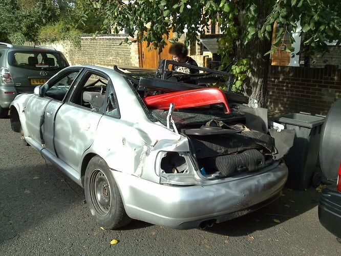 http://i6.photobucket.com/albums/y224/docurley/Audi%20Project/10102008024.jpg