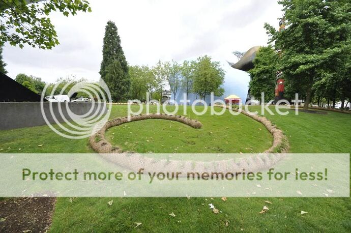 http://i1173.photobucket.com/albums/r594/kbrown333/_DSC1389.jpg
