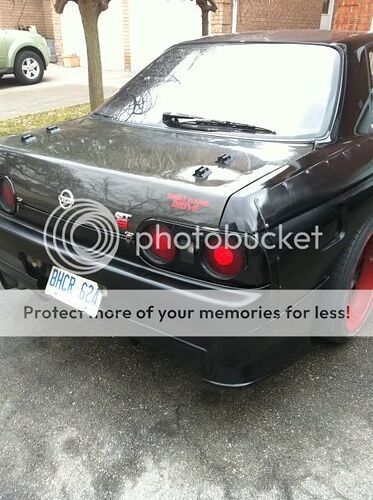 http://i300.photobucket.com/albums/nn31/JohnKR32/IMG_0295.jpg