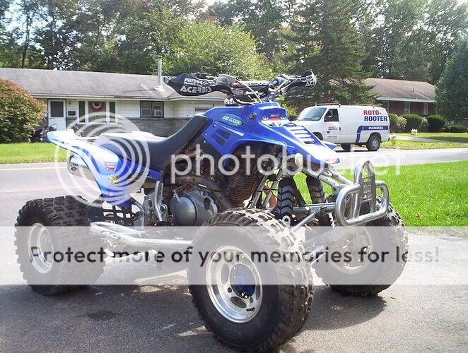http://i14.photobucket.com/albums/a321/warriorspeed350/my%20quad/000_0436.jpg