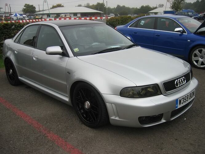 http://i6.photobucket.com/albums/y224/docurley/Audi%20Project/Blackheadlights-1.jpg