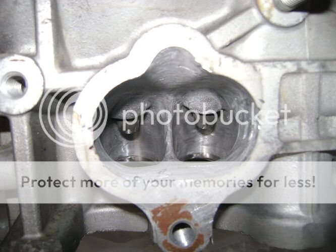 http://i402.photobucket.com/albums/pp104/95d16turbo/DSC00607.jpg