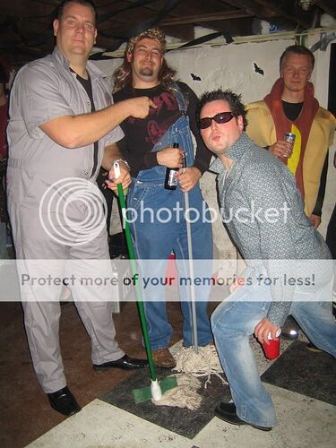 http://i8.photobucket.com/albums/a36/jessica9232/IMG_3536.jpg