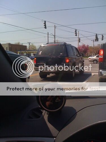 http://img.photobucket.com/albums/v289/EclipseBlur/IMG_0865.jpg