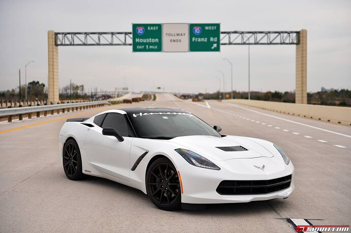 http://www.gtspirit.com/wp-content/gallery/gallery-chevrolet-corvette-stingray-hpe600-200mph/hennessey-corvette-toll-road-36.jpg