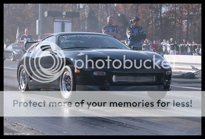 http://i86.photobucket.com/albums/k119/dayzzie81_2006/f125a749.jpg