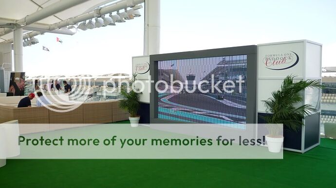 http://i579.photobucket.com/albums/ss234/Eshyn/Abu%20Dhabi/P1000631.jpg