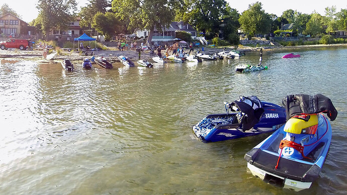 http://www.nyspeed.com/pictures/jetski/4.jpg