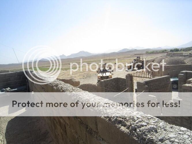http://img.photobucket.com/albums/v638/Mafdark/AFG/IMG_2692.jpg