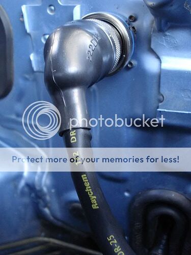 http://img.photobucket.com/albums/v739/b16crxkid/Friends%20rides/DSC01872.jpg
