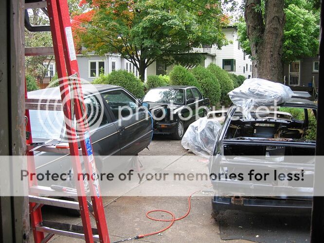 http://i1112.photobucket.com/albums/k496/MattAvino/2012-10-07134206.jpg