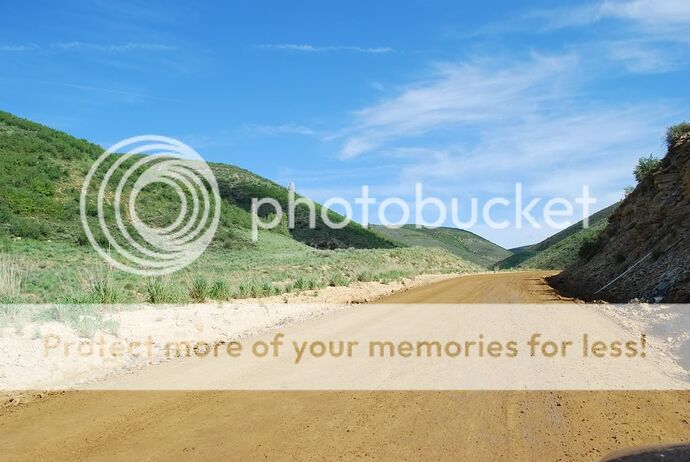 http://i767.photobucket.com/albums/xx317/ultradriver1000/Grand%20Junction/DSC_0130.jpg