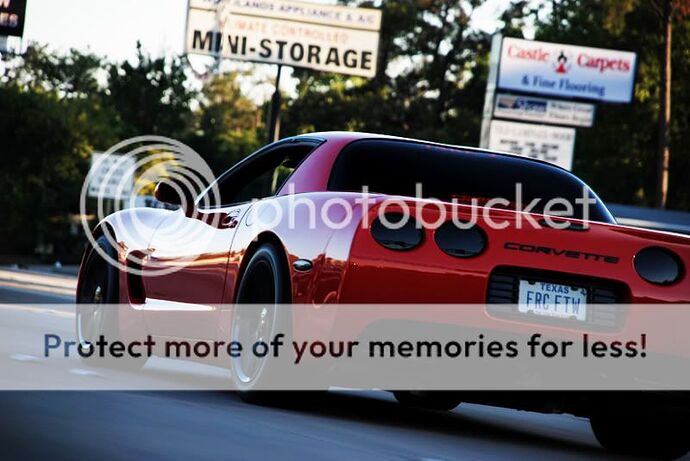 http://i22.photobucket.com/albums/b316/TransAmJ/Rollinredvette77.jpg