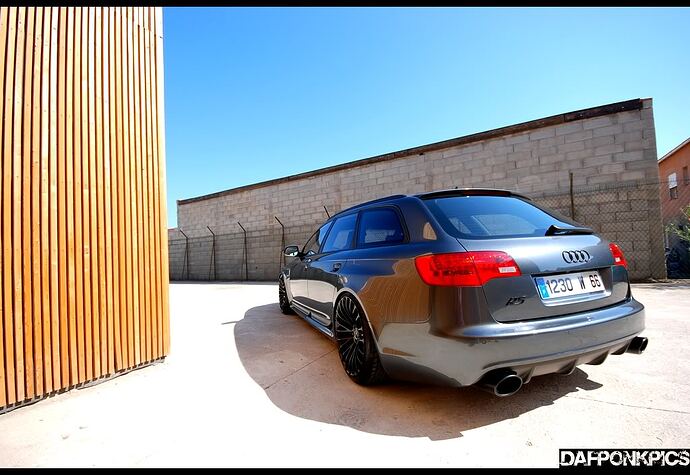 http://jonsibal.com/bpimages/rs6avant_2.jpg