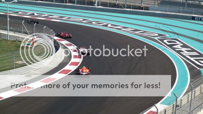 http://i579.photobucket.com/albums/ss234/Eshyn/Abu%20Dhabi/P1000652.jpg