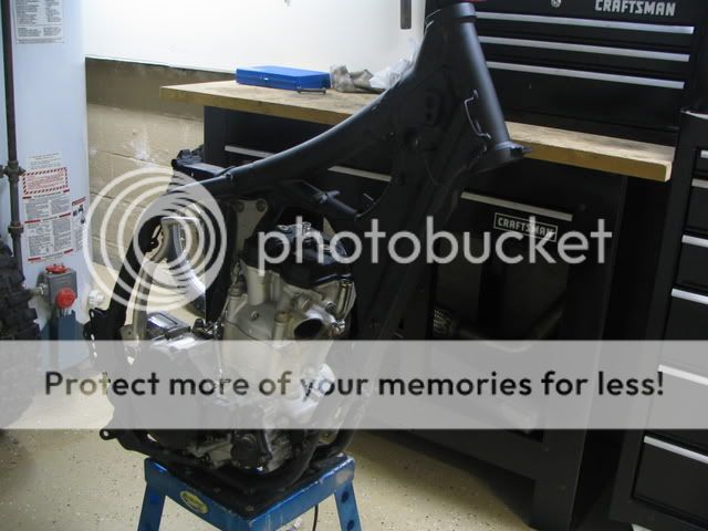 http://i185.photobucket.com/albums/x153/crazyz250/IMG_2200.jpg